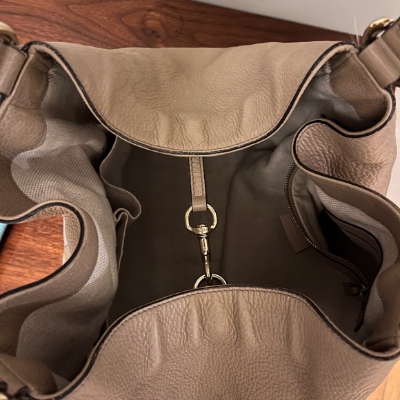 Gucci bag - Picture 3 of 4